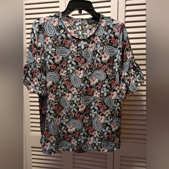 Premise blouse - Picture 1 of 4